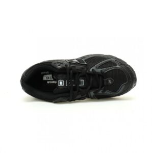 【AT11518】ニューバランス New Balance M1906R 都会のスタイルと快適性を兼ね備えたレトロランニングシューズ | New Balance
