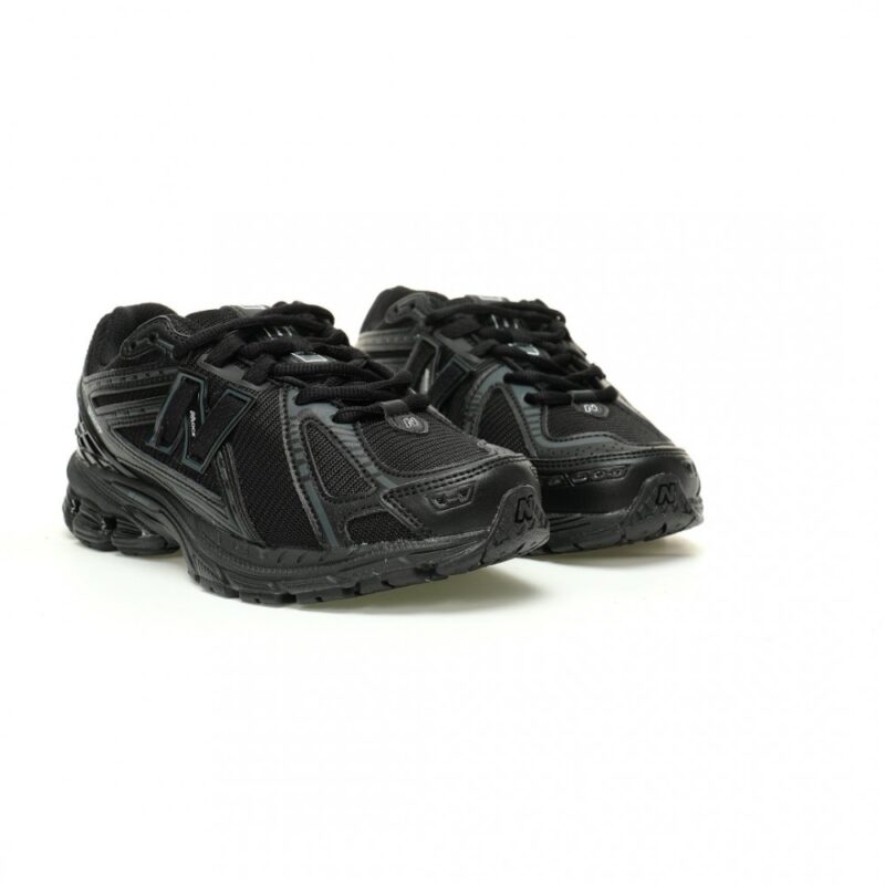 【AT11518】ニューバランス New Balance M1906R 都会のスタイルと快適性を兼ね備えたレトロランニングシューズ | New Balance