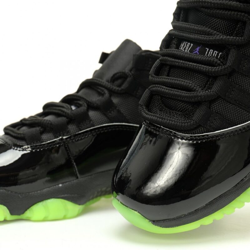 【AT11536】ナイキ エア ジョーダン 11 ハイ バスケットボールシューズ Black/Barely Voltカラー | Nike x Air Jordan