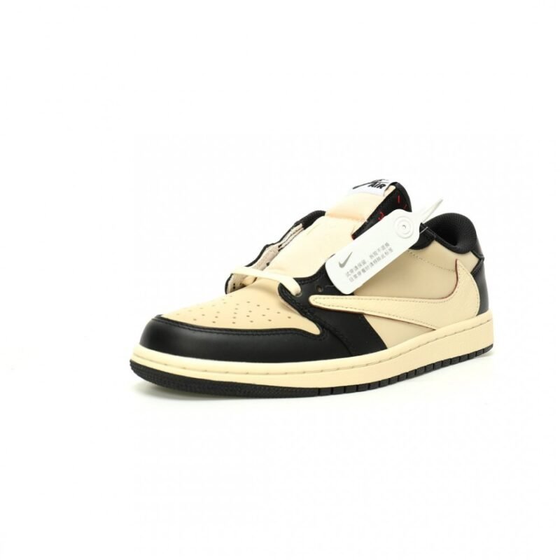 【AT11538】ナイキエアジョーダン1ローカット - ストリートファッションとバスケットボールの伝説を融合 | Travis Scott Nike