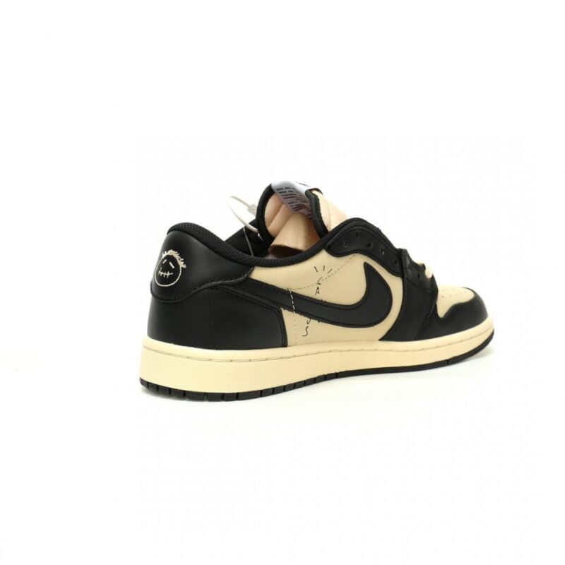 【AT11538】ナイキエアジョーダン1ローカット - ストリートファッションとバスケットボールの伝説を融合 | Travis Scott Nike