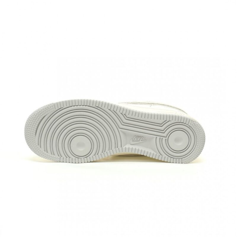 【AT11542】ルイ・ヴィトン x ナイキ Air Force 1 コラボ フランスの高級ブランド Loui Vuitton と スポーツブランド Nike の共同制作商品 | Louis Vuitton x Nike