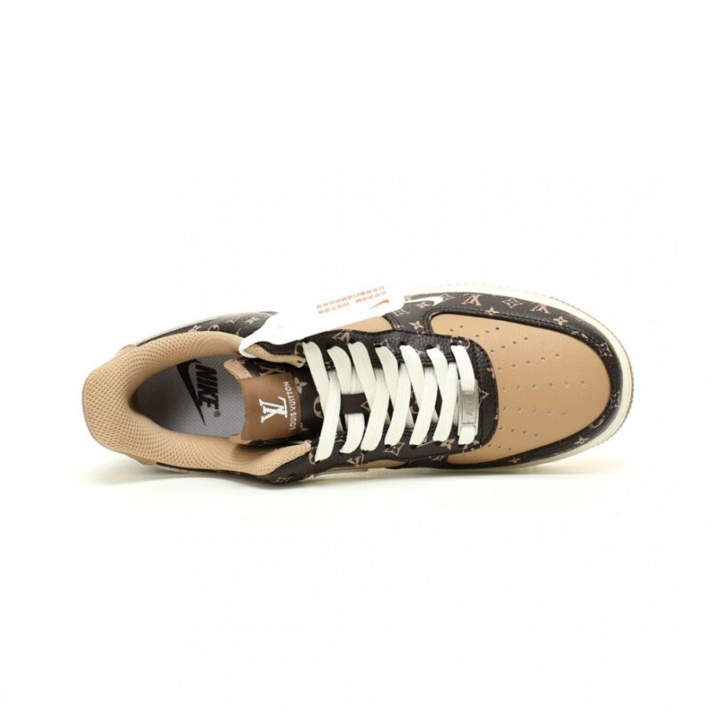 【AT11544】Louis Vuitton x Nike Air Force 1のモノグラムカーフスキンスニーカー | Nike x Louis Vuitton