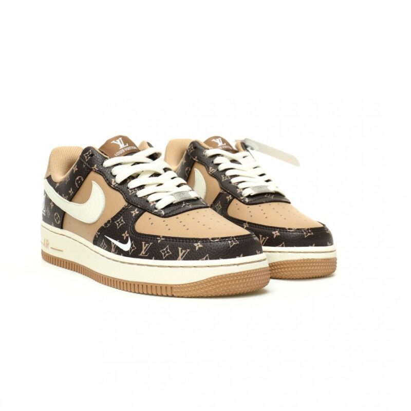 【AT11544】Louis Vuitton x Nike Air Force 1のモノグラムカーフスキンスニーカー | Nike x Louis Vuitton