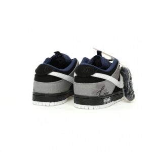 【AT11545】ナイキSBダンクロウプロプレミアム”ブラック/グレー” | Nike Dunk