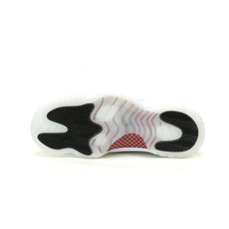 【AT11563】ナイキ エアジョーダン11 Retro High '72-10' バスケットボールシューズ | Jordan