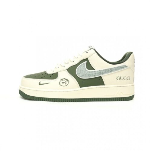 【AT11570】グッチ x ナイキ Air Force 1 Low スニーカー - 最高級なコラボレーション | Gucci x Nike