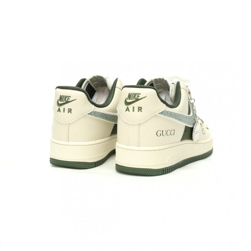 【AT11570】グッチ x ナイキ Air Force 1 Low スニーカー - 最高級なコラボレーション | Gucci x Nike