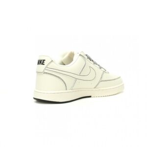 【AT11571】LV x Nike Court Vision Lowスポーツシューズ - ブラック/アイボリー | Nike x Louis Vuitton