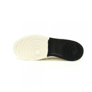【AT11571】LV x Nike Court Vision Lowスポーツシューズ - ブラック/アイボリー | Nike x Louis Vuitton