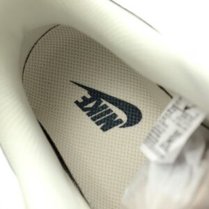 【AT11572】Stussy × Nike Air Force 1 '07 Low コラボスニーカー | Stussy x Nike
