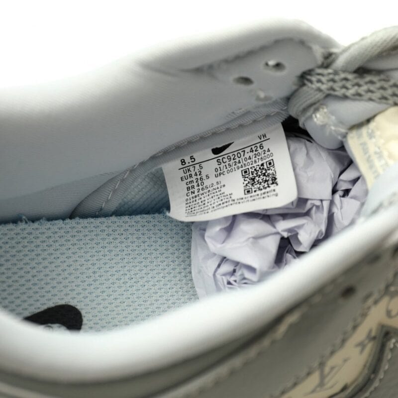 【AT11573】Louis Vuitton x ナイキSBダンクロー コラボ スニーカー | Nike x Louis Vuitton