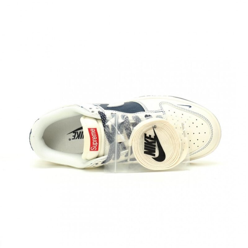 【AT11575】Supreme x Nike SB Dunk Low スニーカー レトロ美学 クラシックなストリートファッション | Nike Dunk
