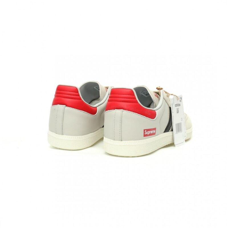 【AT11698】Supreme x アディダスオリジナルスSamba OGコラボシリーズ - ストリートカルチャーとスポーツスタイルの融合 | Supreme x Adidas