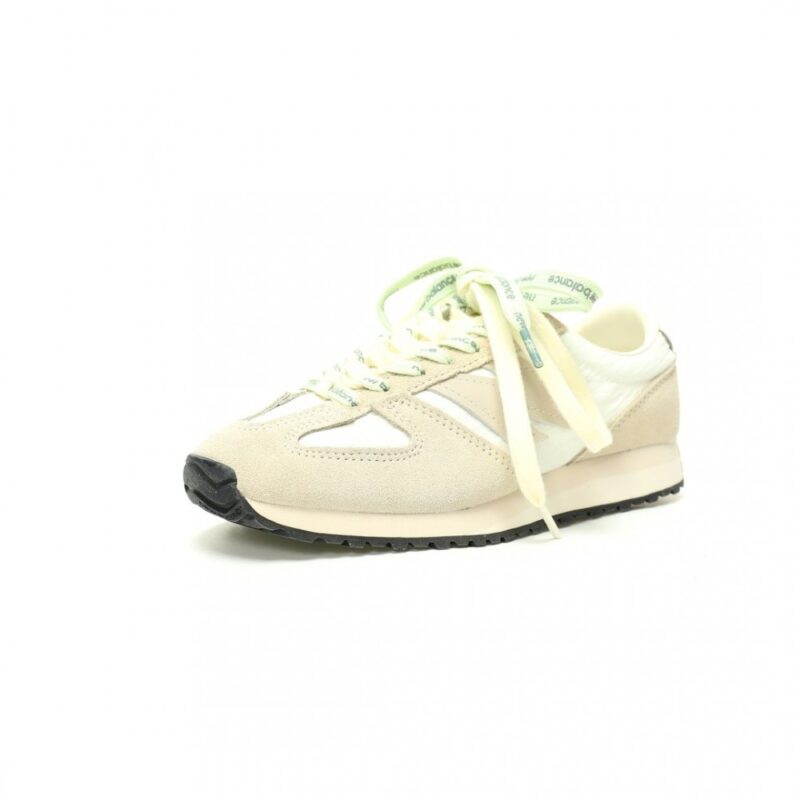 【AT11707】New Balance U471シリーズ スポーツシューズ - レトロな美学と快適性が融合 | New Balance