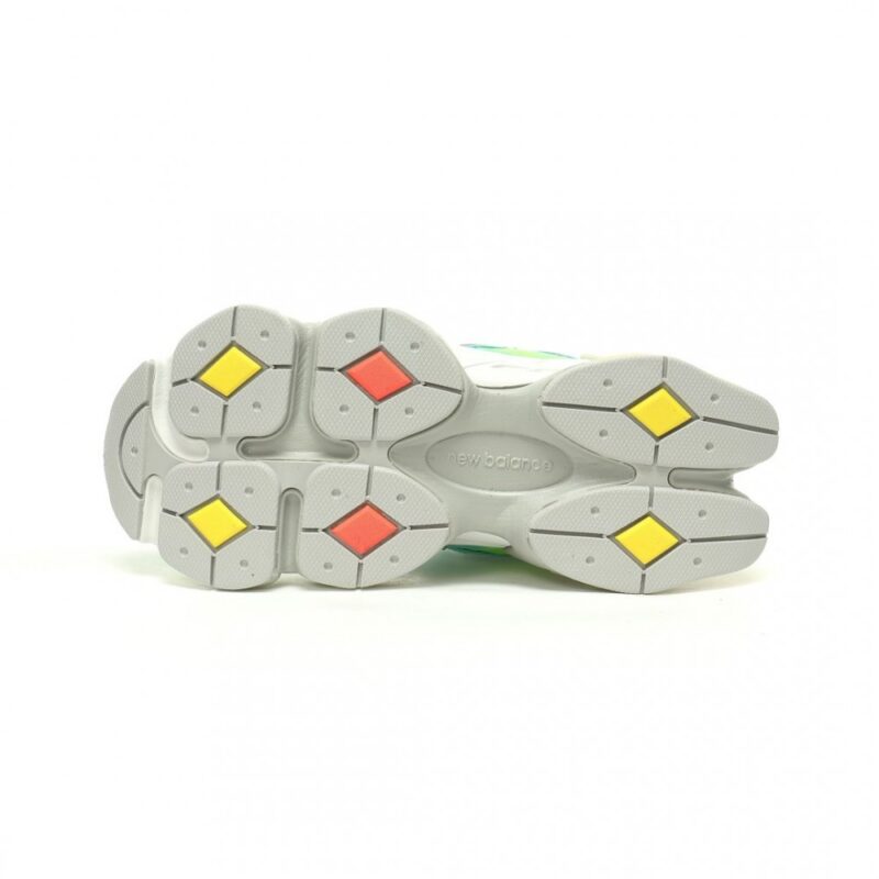 【AT11745】New Balance ニューバランス 9060 サイアンバーストスニーカー | New Balance