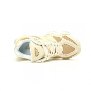 【AT11747】New Balance 9060 Sea Salt Beige ユニセックスシューズ | New Balance