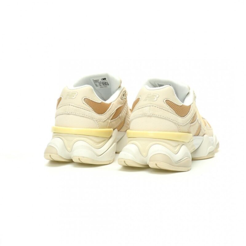 【AT11747】New Balance 9060 Sea Salt Beige ユニセックスシューズ | New Balance
