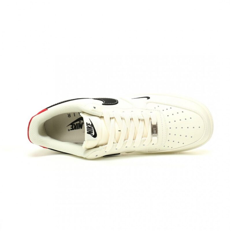 【AT11778】ナイキエアフォース1 | ストリートファッションのアイコン | 黒とベージュのクラシックデザイン | Nike x Air Force 1