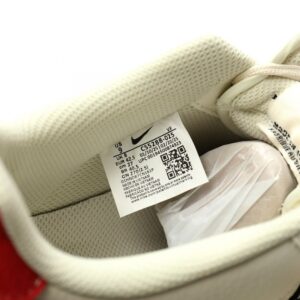 【AT11778】ナイキエアフォース1 | ストリートファッションのアイコン | 黒とベージュのクラシックデザイン | Nike x Air Force 1