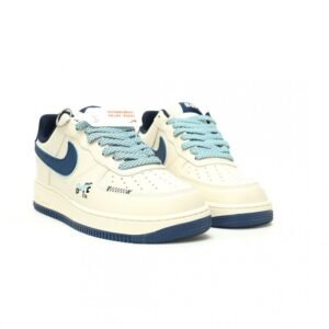 【AT11797】BAPE x Nike Air Force 1コラボローカットスニーカー | ストリートファッションとクラシックデザインの完璧な融合 | A Bathing Ape x Nike