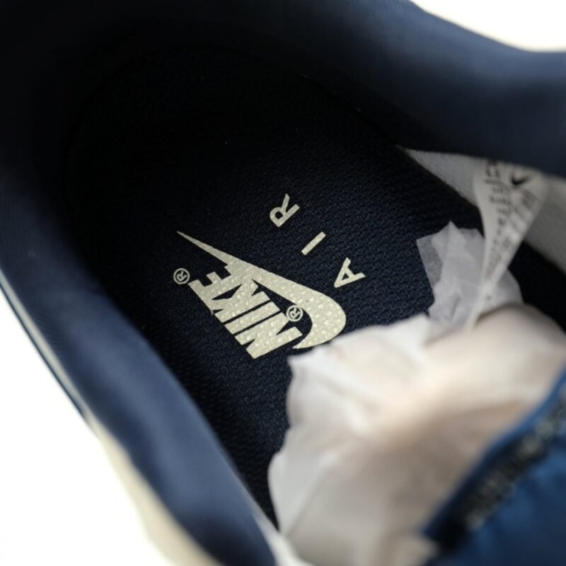 【AT11797】BAPE x Nike Air Force 1コラボローカットスニーカー | ストリートファッションとクラシックデザインの完璧な融合 | A Bathing Ape x Nike