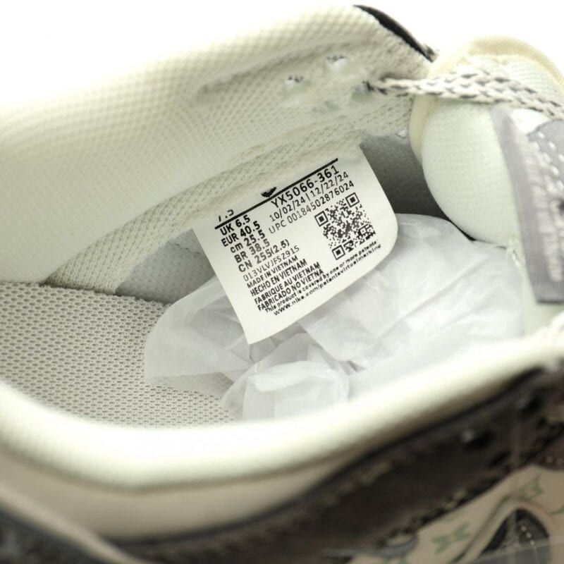 【AT11802】ルイ・ヴィトン x ナイキ SB ダンク ロー限定コラボスニーカー | Nike x Dunk
