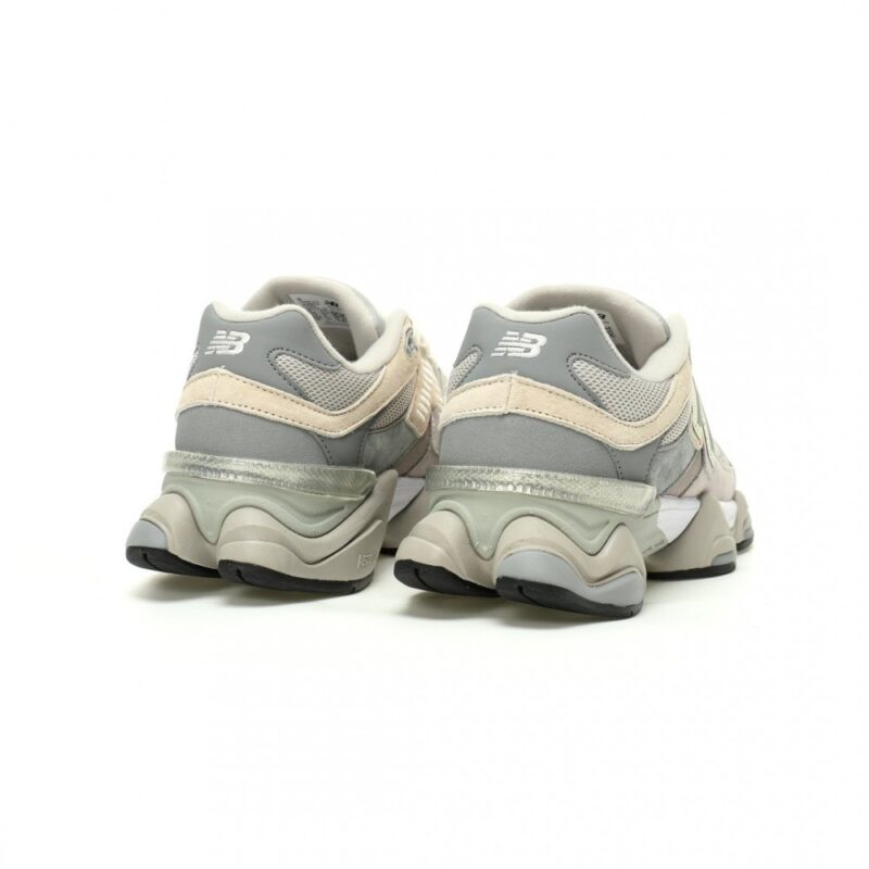 【AT11813】New Balance 9060シリーズ レトロランニングシューズ グレー＆シルバーカラー | New Balance