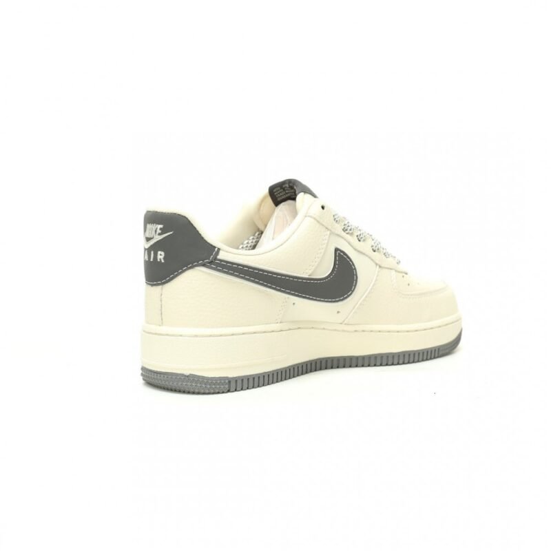【AT11832】オフホワイト × ナイキ Air Force 1 コラボ ローカットスニーカー | Off White x Nike