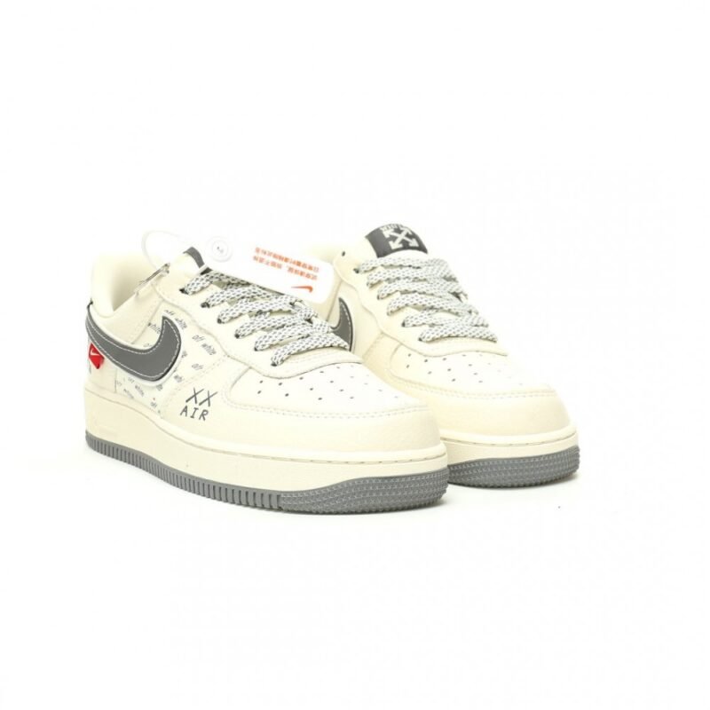 【AT11832】オフホワイト × ナイキ Air Force 1 コラボ ローカットスニーカー | Off White x Nike