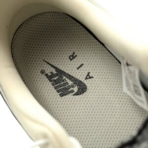 【AT11832】オフホワイト × ナイキ Air Force 1 コラボ ローカットスニーカー | Off White x Nike
