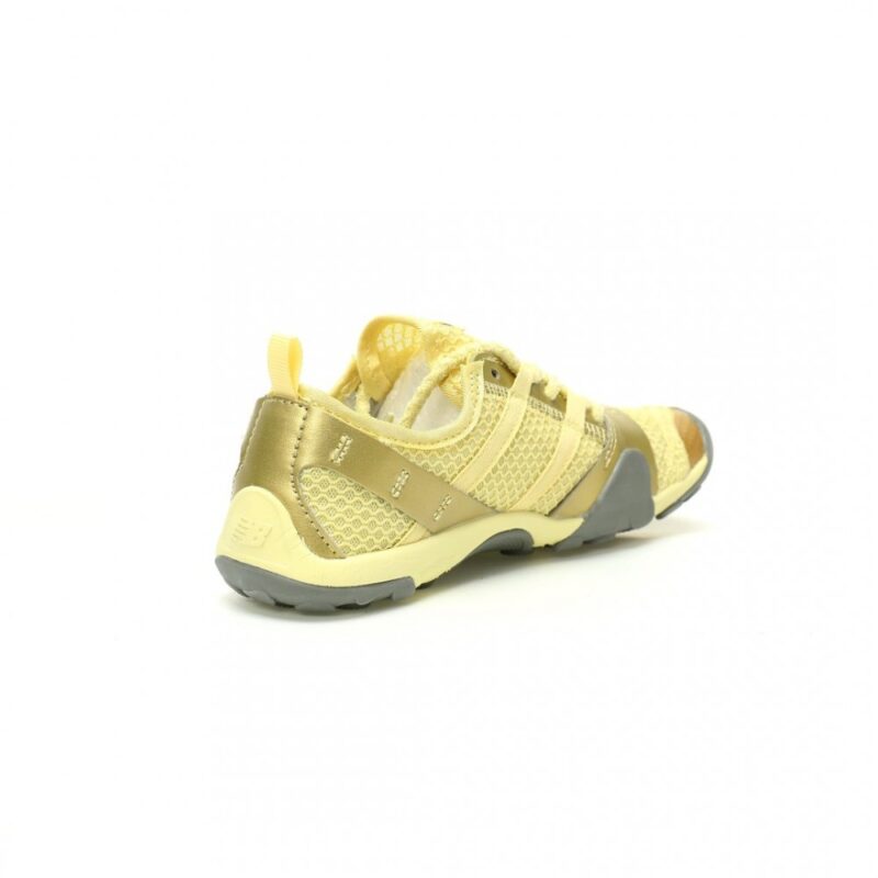 【AT11844】ニューバランス（New Balance）x 三宅一生（Issey Miyake）コラボMT10シューズ | New Balance