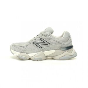【AT11845】New Balance ニューバランス 9060シリーズ シルバーメタリックグレー スポーツカジュアルシューズ | New Balance