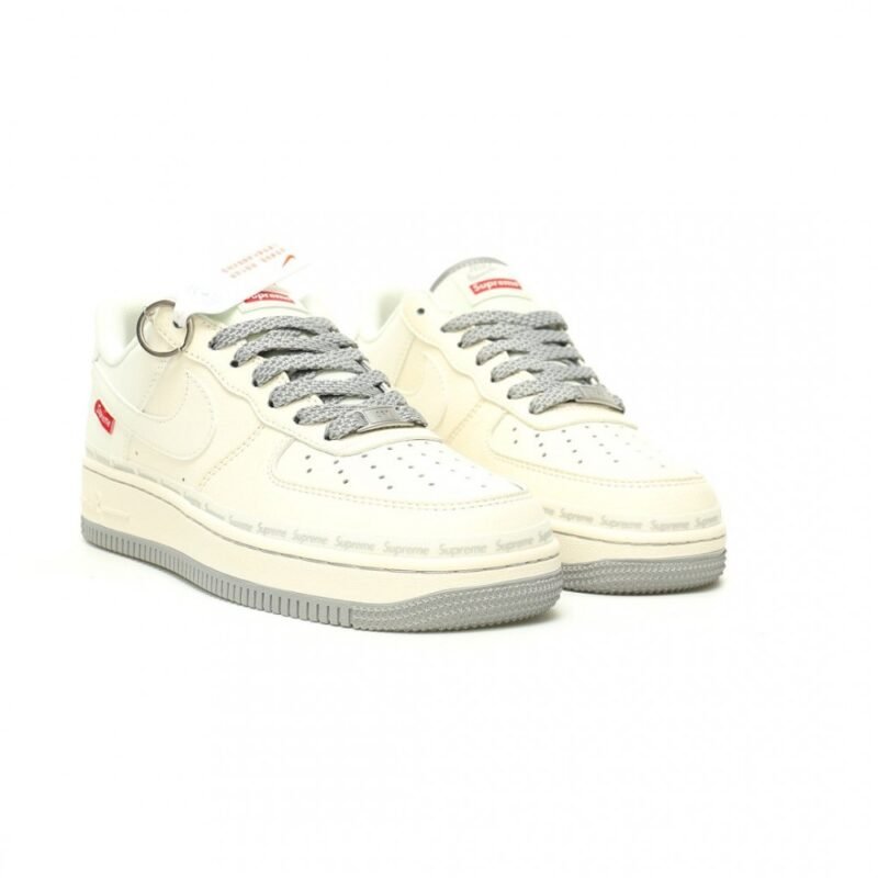 【AT11850】Supreme x Nike Air Force 1 07 Low コラボクラシック クリームグレー限定アイテム | Supreme x Nike