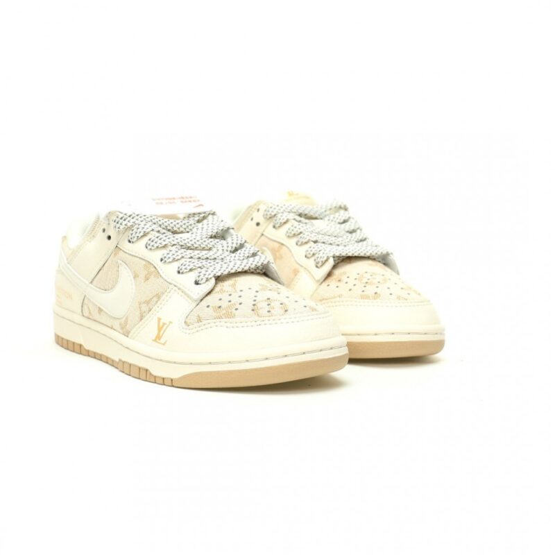 【AT11861】ルイ・ヴィトン × ナイキ SB ダンク ロー コラボレーションシューズ | Louis Vuitton x Nike