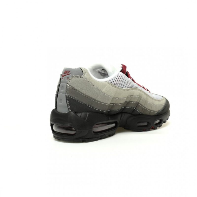 【AT11877】ナイキ エア マックス 95 エッセンシャル ローカット スポーツシューズ ダークビートルートカラー | Nike Air Max