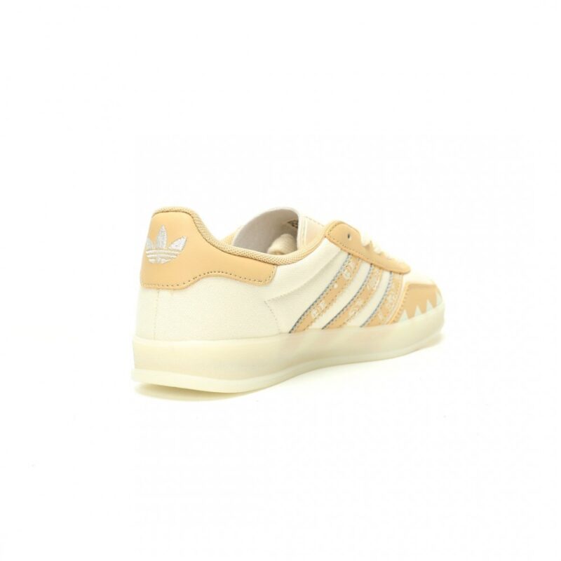 【AT11901】Adidas Originals × LABUBUコラボ Samba OG スニーカー | adidas