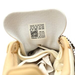 【AT11901】Adidas Originals × LABUBUコラボ Samba OG スニーカー | adidas