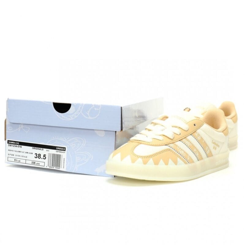 【AT11901】Adidas Originals × LABUBUコラボ Samba OG スニーカー | adidas