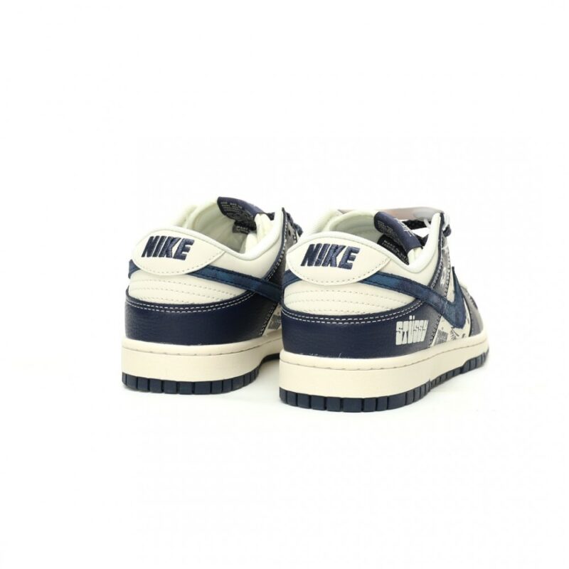 【AT11907】ステューシー x ナイキSBダンクLowコラボシューズ | Nike x Stussy