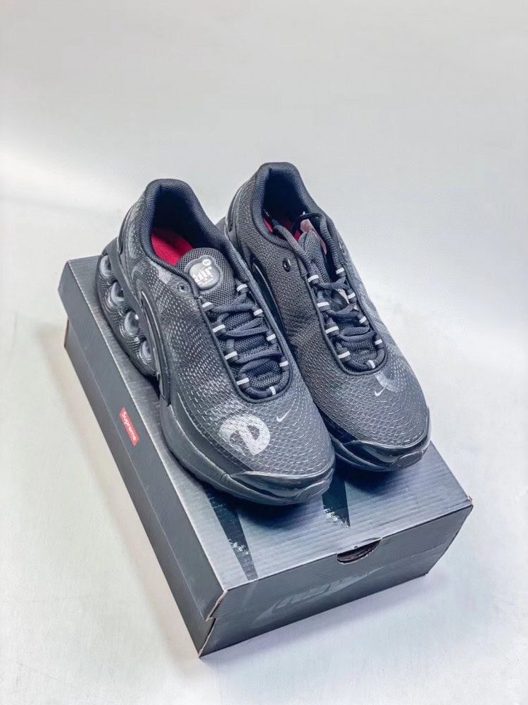 【AT12049】Nike Air Max DN スニーカー - ファッションとテクノロジーを融合した最新ランニングシューズ | Air Max