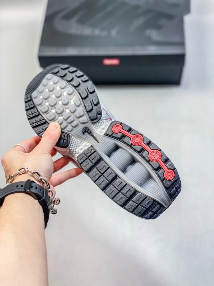 【AT12050】ナイキ Air Max DN8 - 革新的なデザインと快適性能を融合したスニーカー | Nike x Air Max
