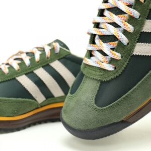 【AT12082】アディダスOriginals SL72 OGシリーズ - クラシックな復古スニーカー | Adidas Originals
