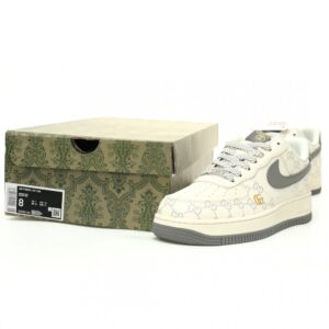 【AT12094】グッチ x ナイキ エア フォース １ ローコラボスニーカー - 贅沢なイタリアとスポーツ文化が融合 | Nike x Gucci