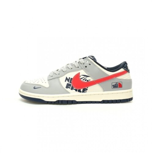 【AT12097】ナイキSBダンクロー × The North Faceコラボスニーカー - ストリートとアウトドアの融合 | Nike x The North Face