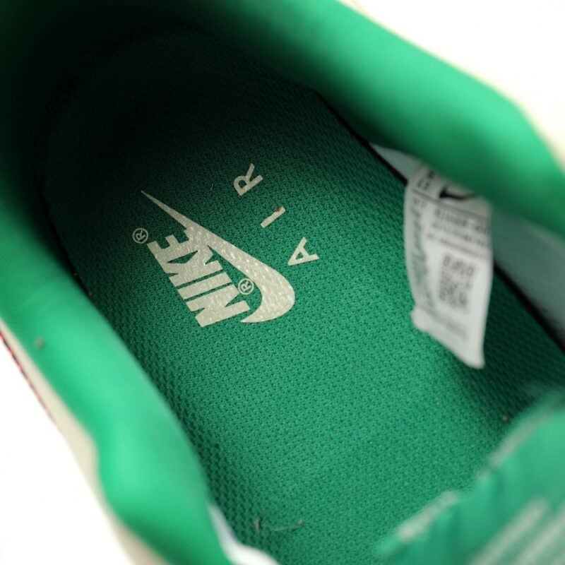 【AT12106】ステューシー x ナイキ エアフォース1 - ストリートカルチャーデザインの名作 | Nike x Stussy