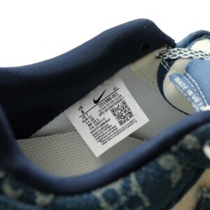 【AT12107】ルイ・ヴィトン×ナイキ コラボ スニーカー - リジットブルー＆クリームデニム エアフォース1 | Louis Vuitton x Nike