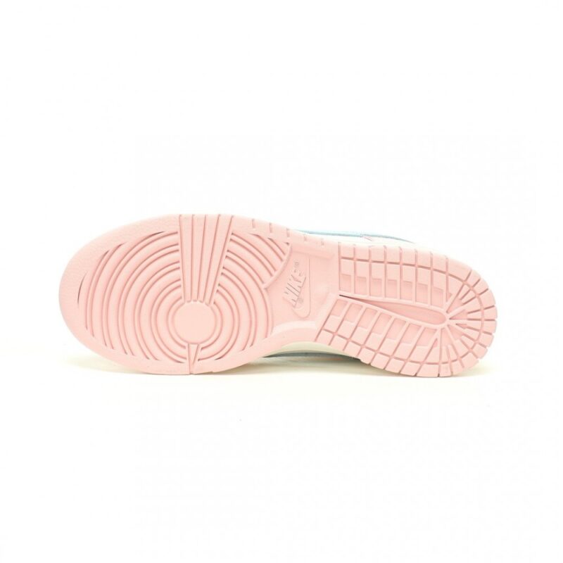 【AT12108】Nike SB Dunk Low ルック: ピンクと青のブルーベリーソーダデザイン | Dunk