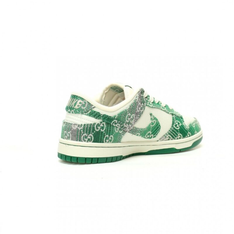 【AT12109】グッチ x ナイキSBダンクロー コラボ スケートボードシューズ | Gucci x Nike