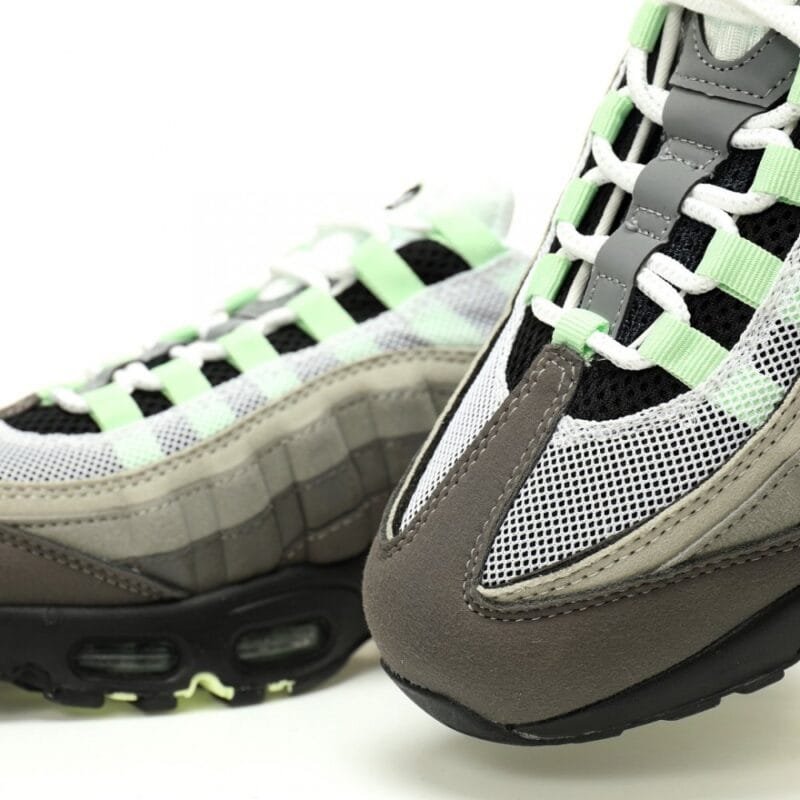 【AT12117】ナイキ Air Max 95 Essential クラシックランニングシューズ | Nike x Air Max